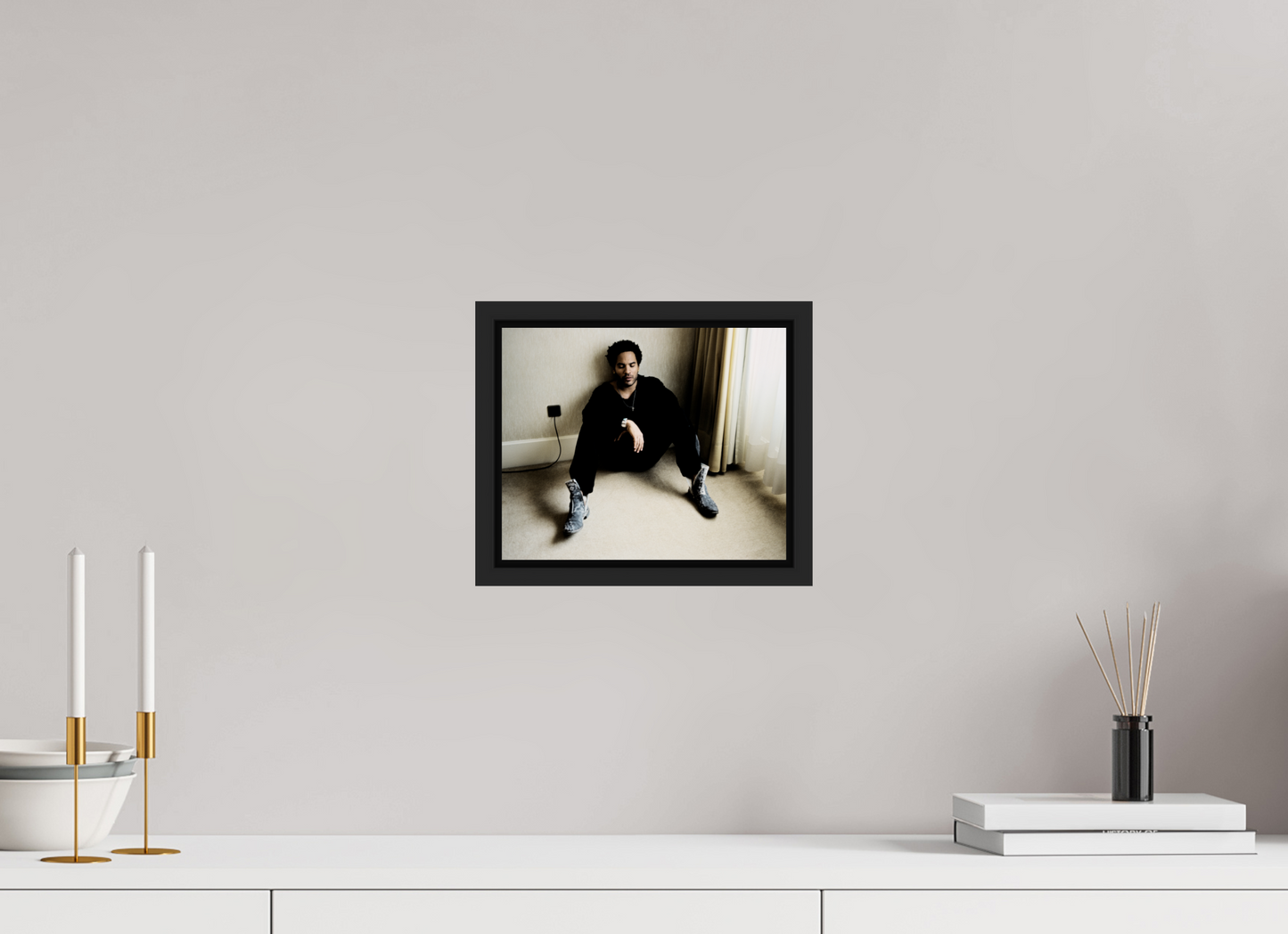 24,5 x 20 cm, Floater Frame | Black Matte Lenny Kravitz 07
