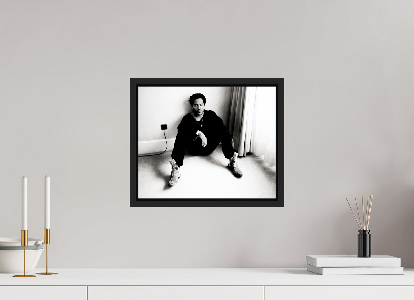 36,8 x 30 cm, Floater Frame | Black Matte Lenny Kravitz 08