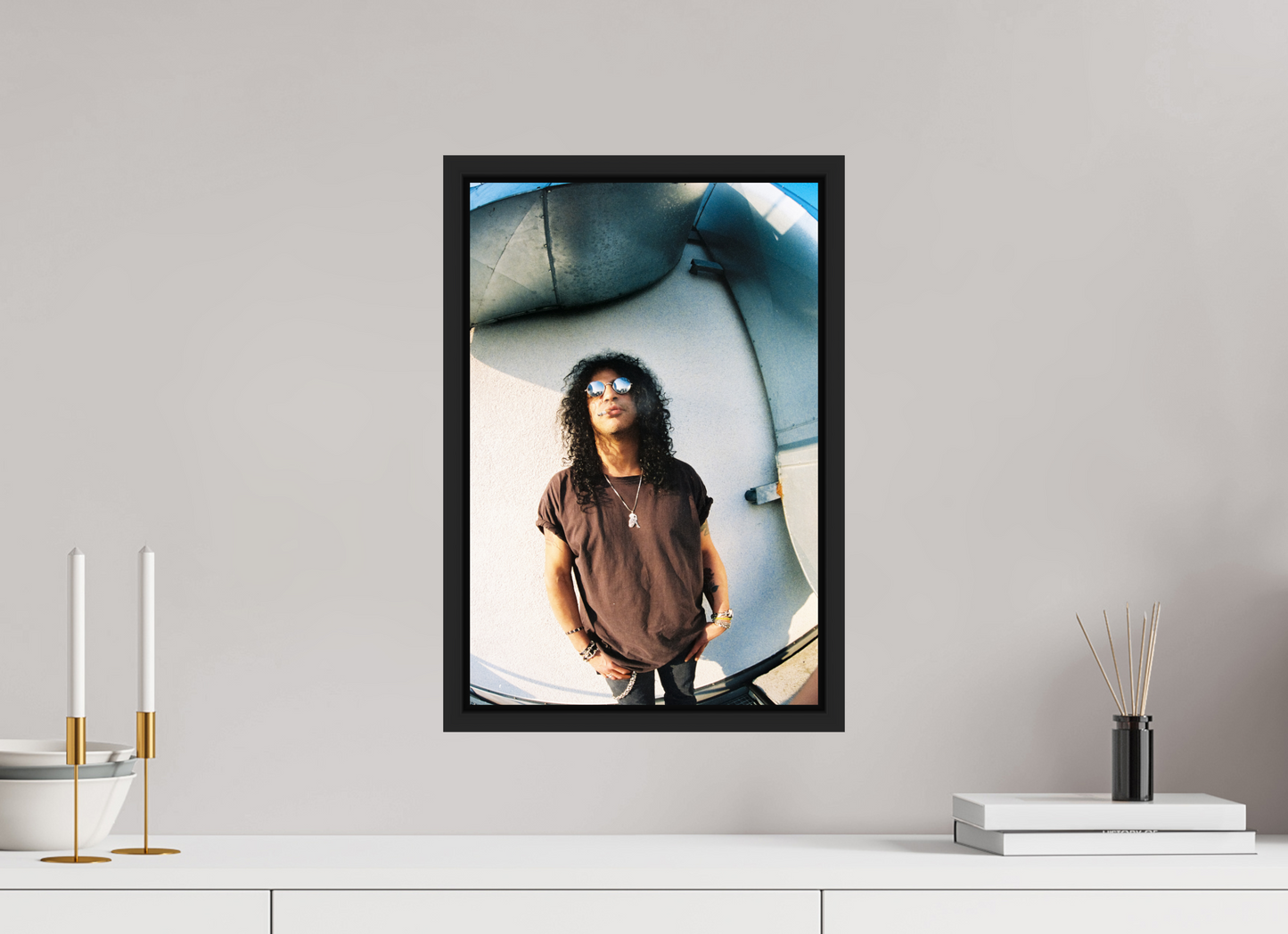 30 x 45 cm, Floater Frame | Black Matte Slash 02