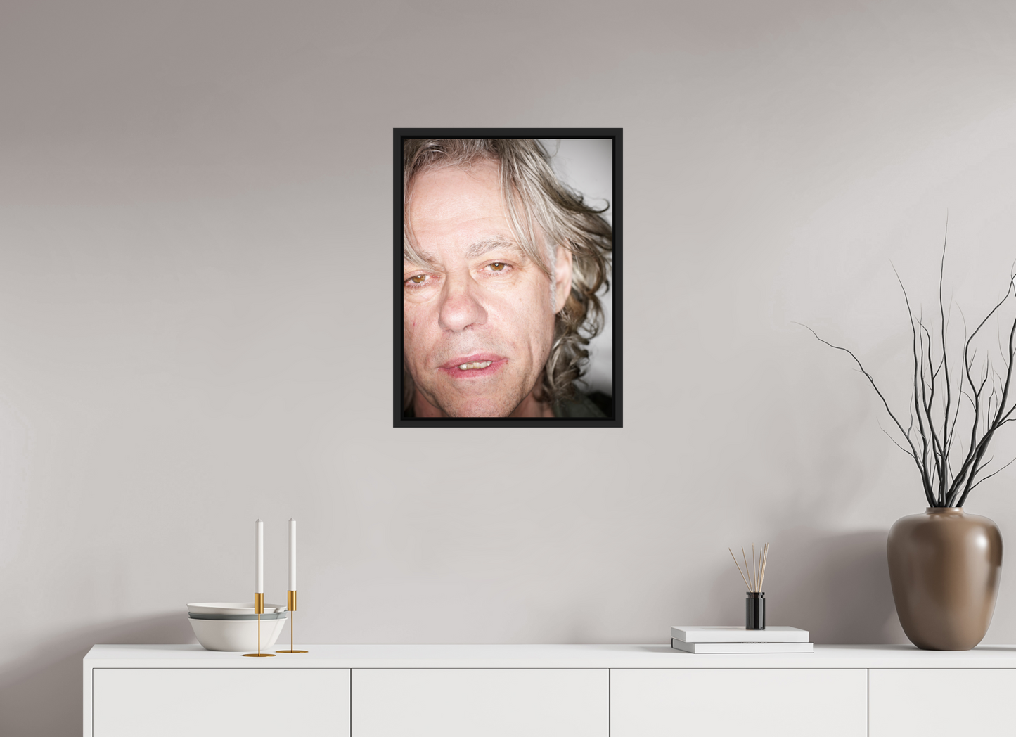 45 x 60 cm, Floater Frame | Black Matte Bob Geldof 03