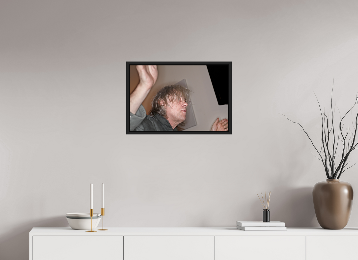 60 x 40 cm, Floater Frame | Black Matte Bob Geldof 07