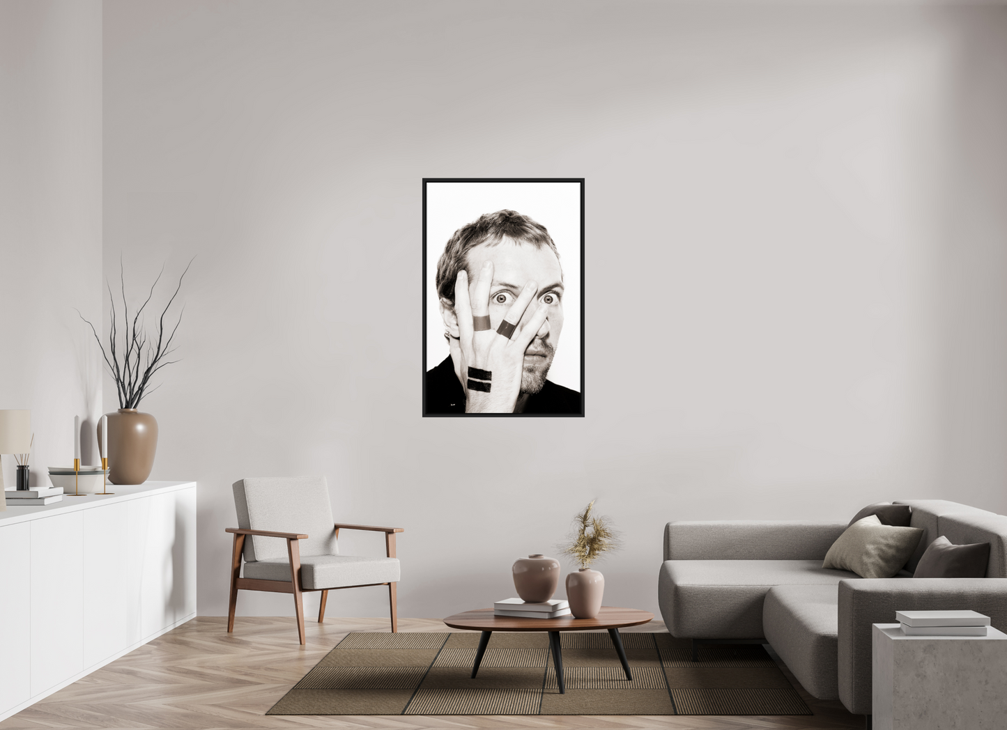 80 x 120 cm, Floater Frame | Black Matte Chris Martin - Coldplay 02