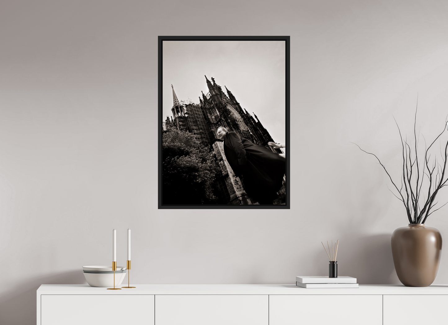 60 x 80 cm, Floater Frame | Black Matte Klaus Maria Brandauer 01