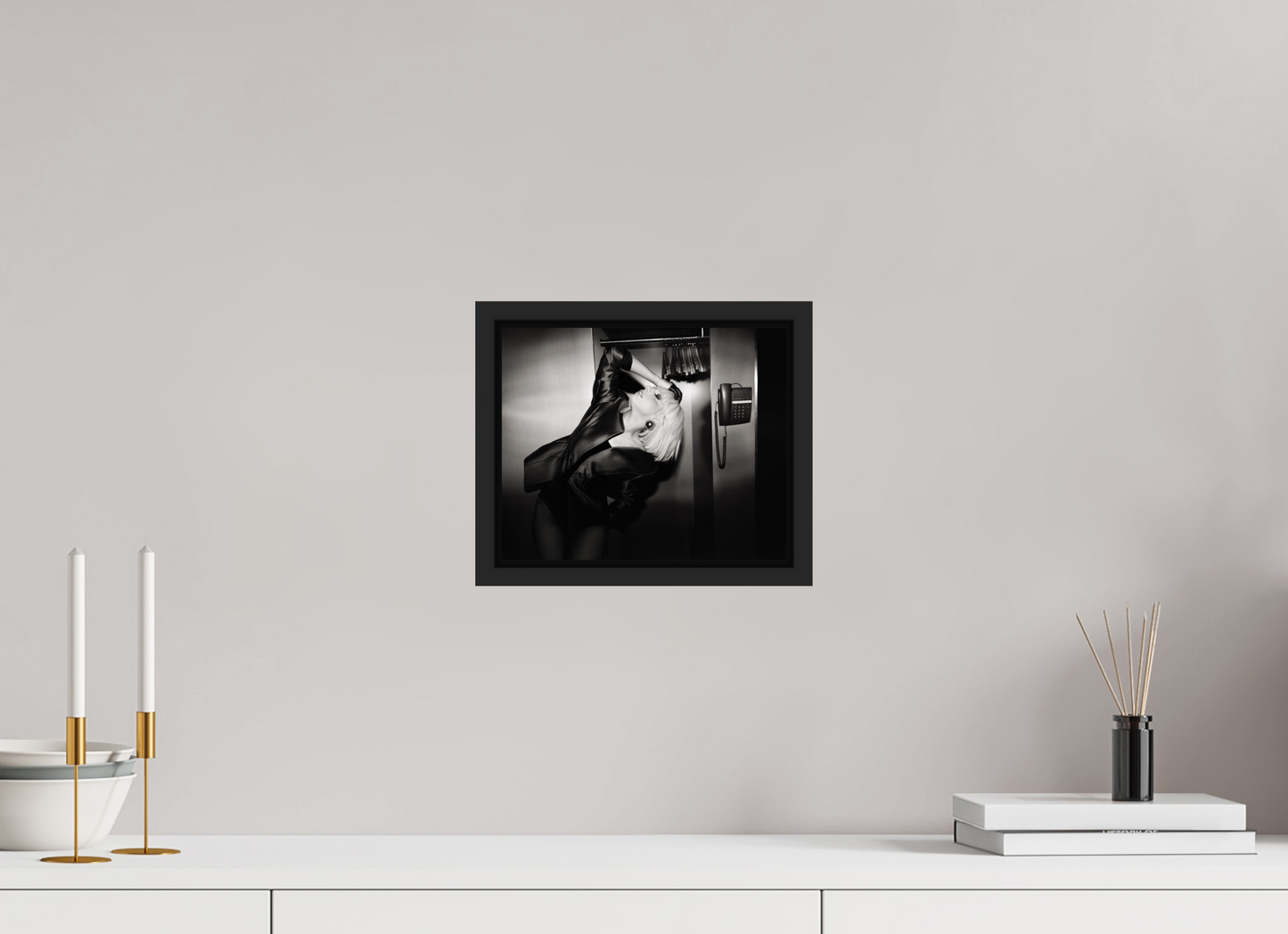 24,5 x 20 cm, Floater Frame | Black Matte Lady Gaga 01