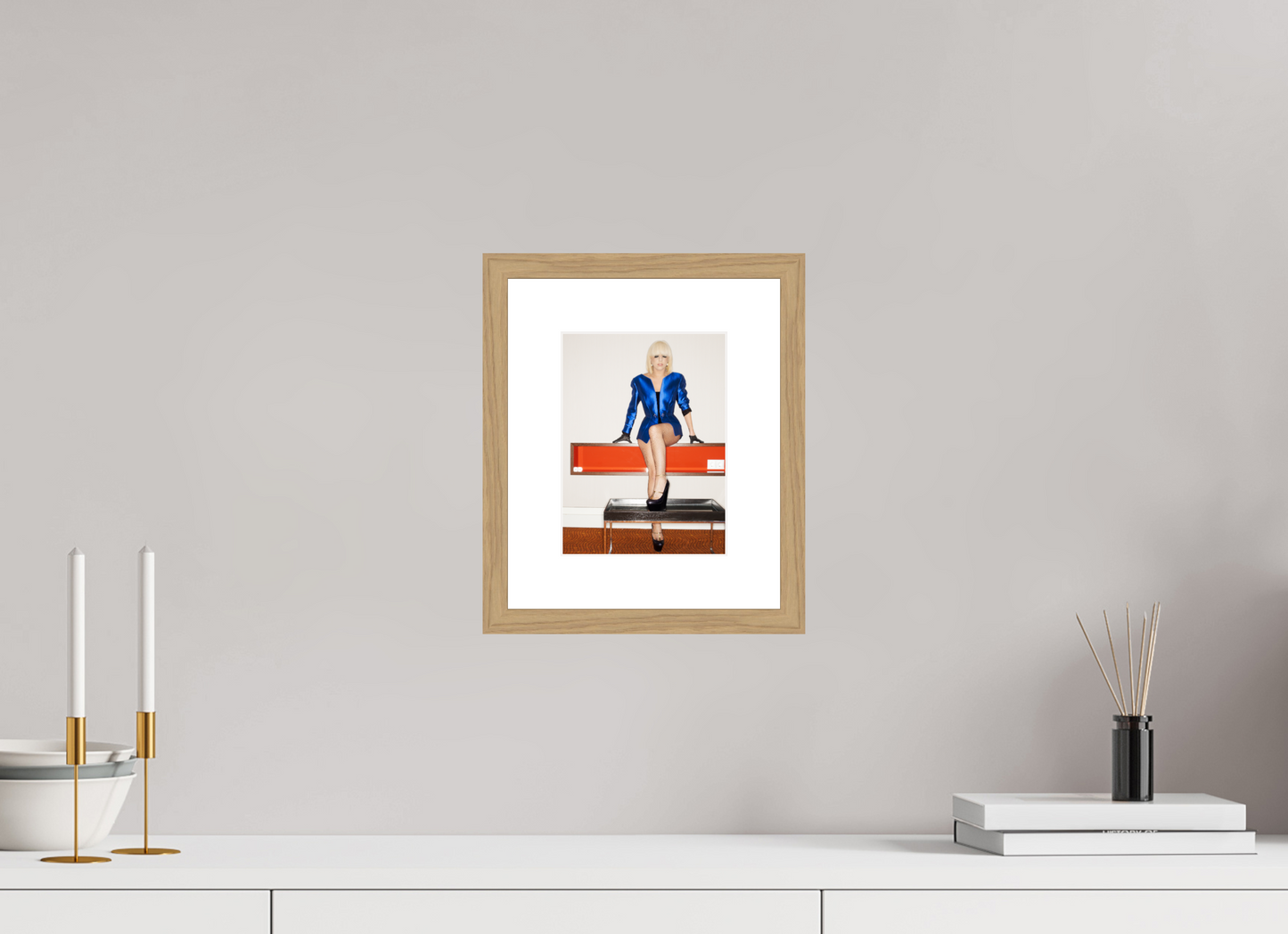 15 x 20 cm, Wood Frame with Passe-Partout | Oak Lady Gaga 05