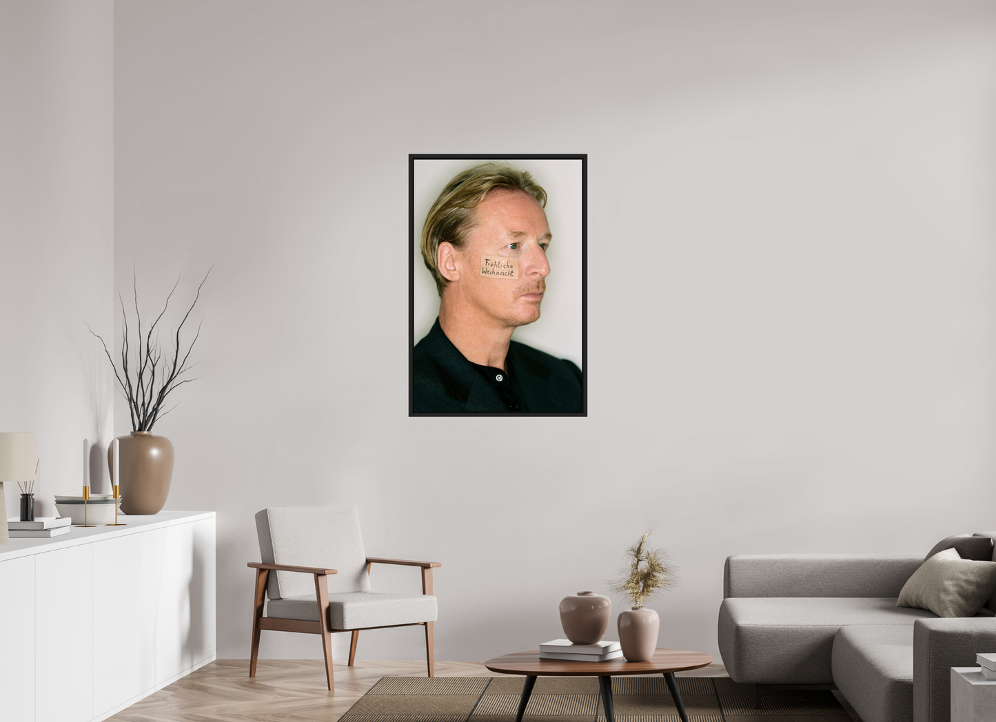 70 x 105 cm, Floater Frame | Black Matte DJ Hell 03