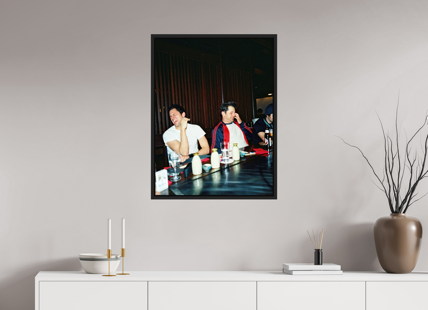 60 x 80 cm, Floater Frame | Black Matte Johnny Knoxville - Jackass 01