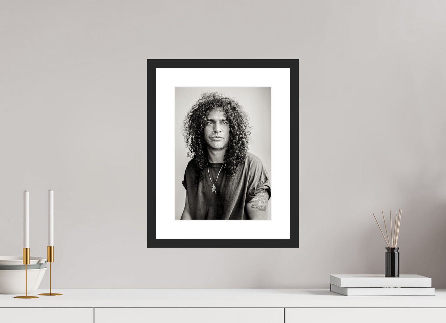 25 x 34,1 cm, Wood Frame with Passe-Partout | Black Matte Slash 07