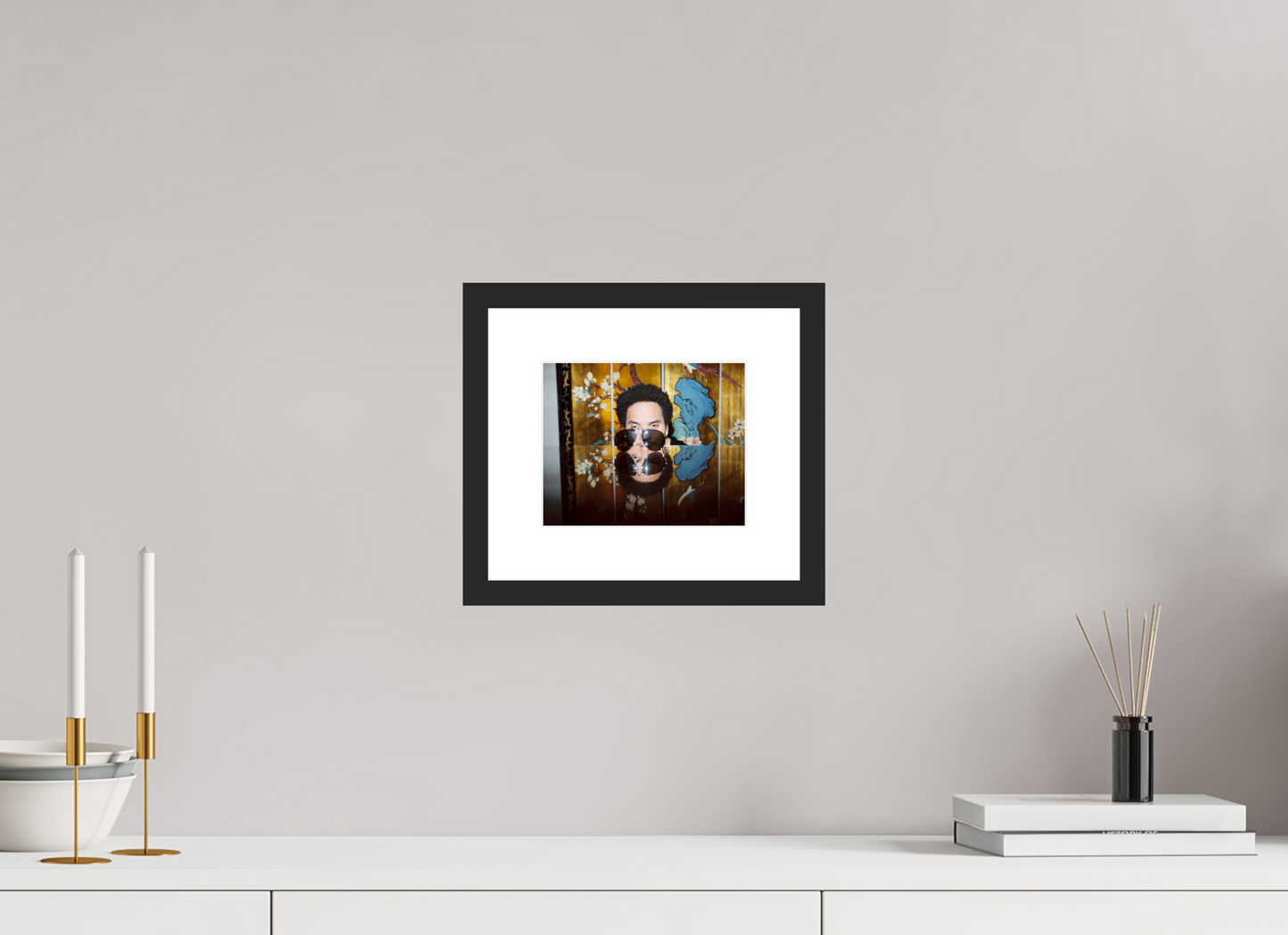 18,4 x 15 cm, Wood Frame with Passe-Partout | Black Matte Lenny Kravitz 02
