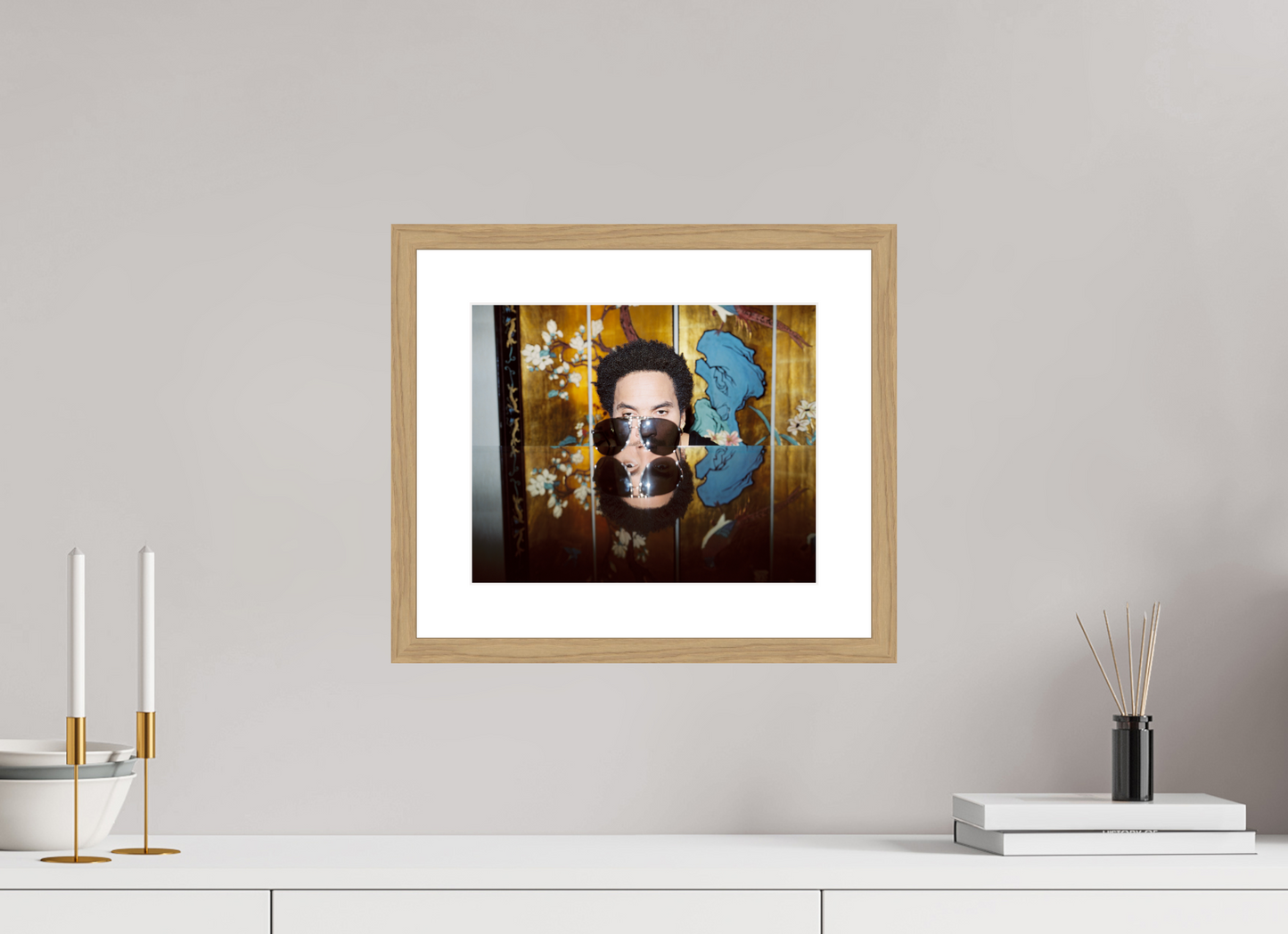 30,7 x 25 cm, Wood Frame with Passe-Partout | Oak Lenny Kravitz 02