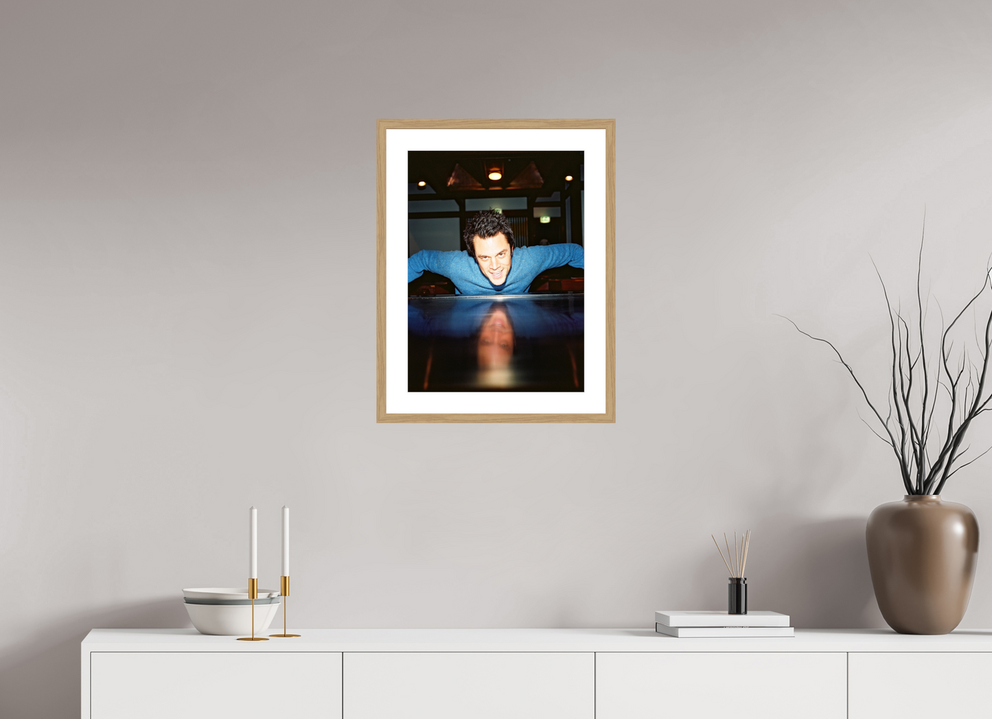 40 x 54,4 cm, Wood Frame with Passe-Partout | Oak Johnny Knoxville - Jackass 04