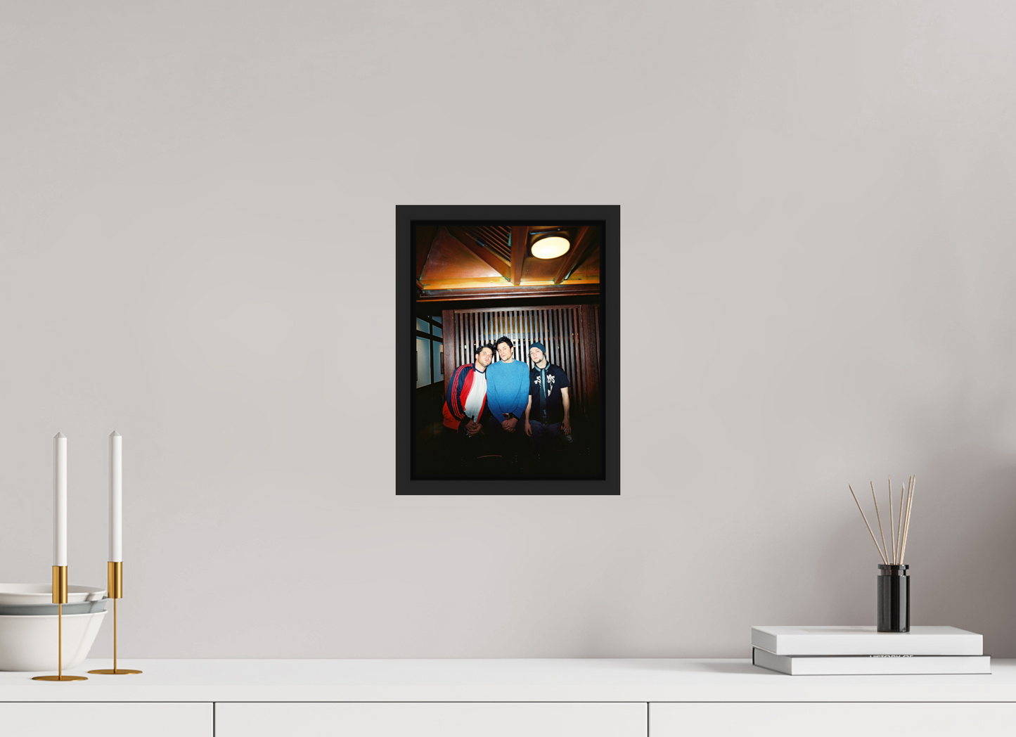 20 x 27,1 cm, Floater Frame | Black Matte Johnny Knoxville - Jackass 01