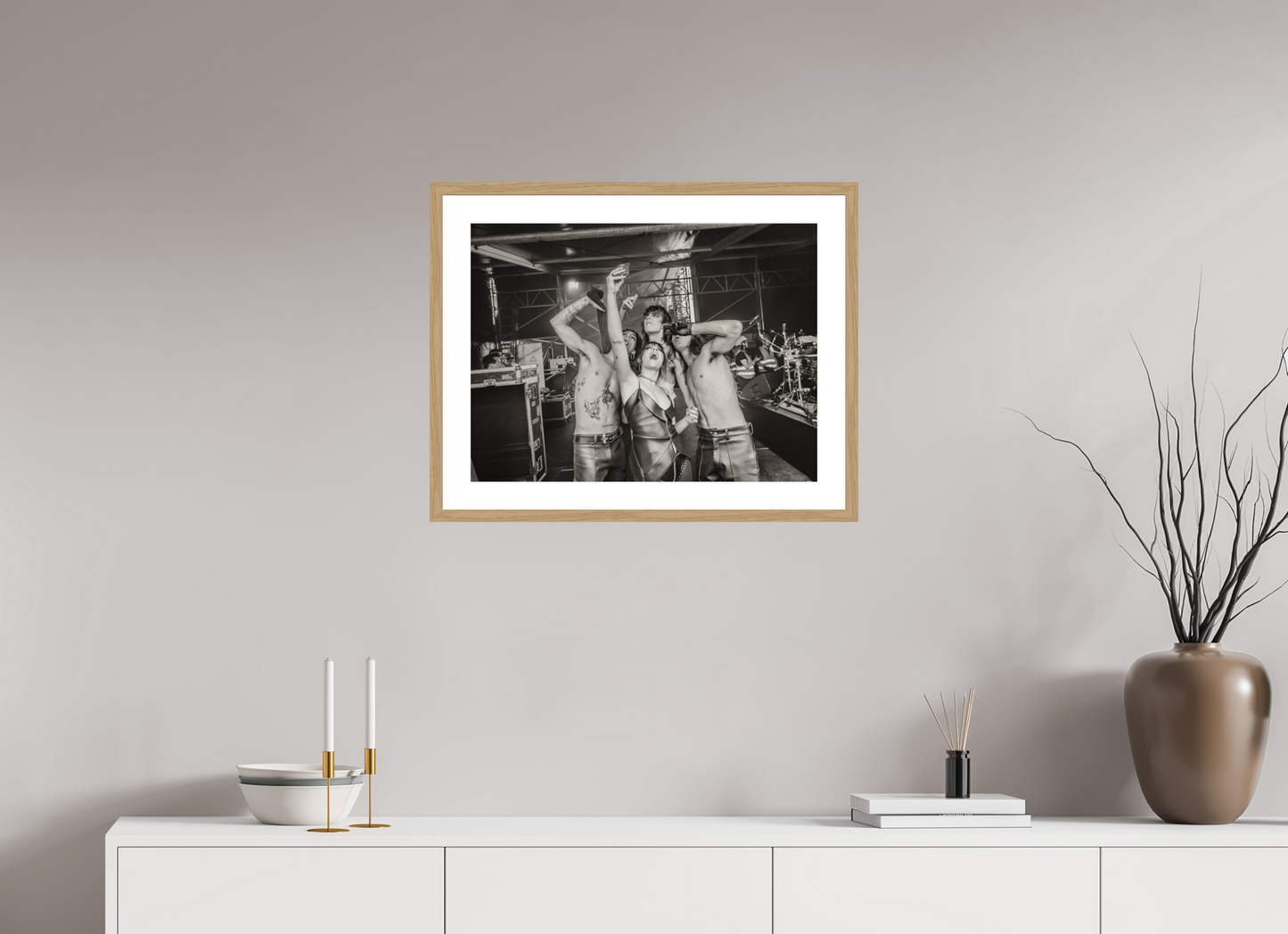 60 x 45 cm, Wood Frame with Passe-Partout | Oak Måneskin 02
