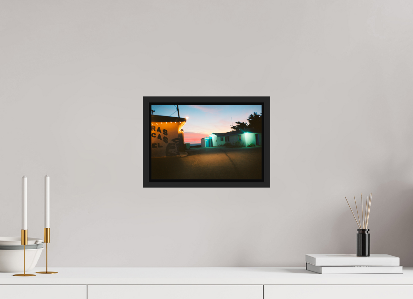 29,6 x 20 cm, Floater Frame | Black Matte USA - Agfa Clack 02