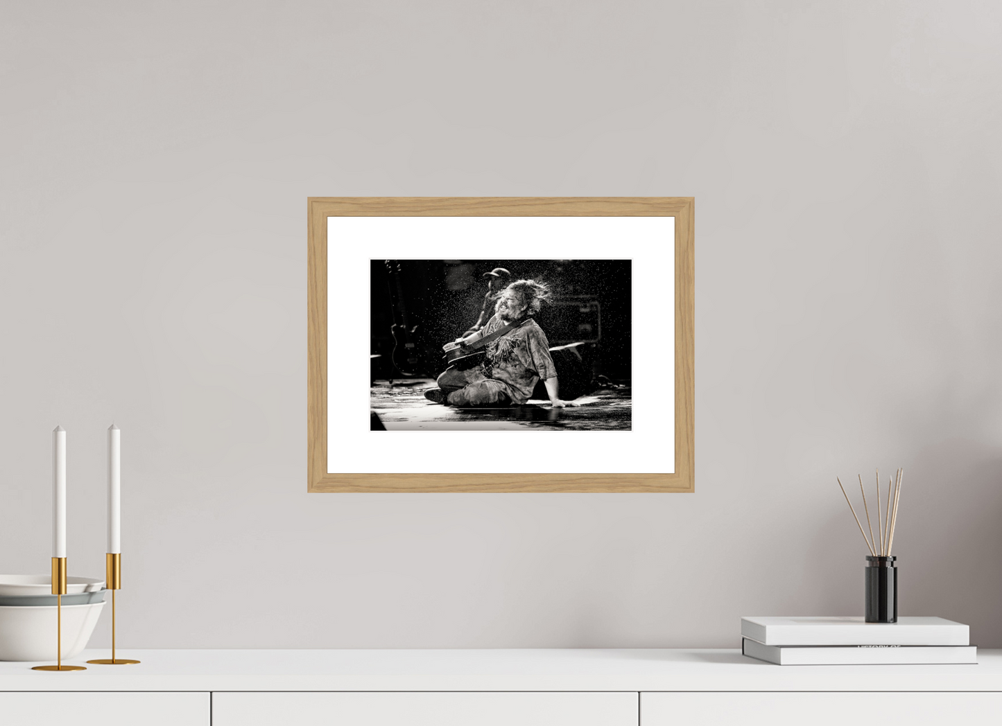 30 x 20 cm, Wood Frame with Passe-Partout | Oak Jack Black - Tenacious D Live 01