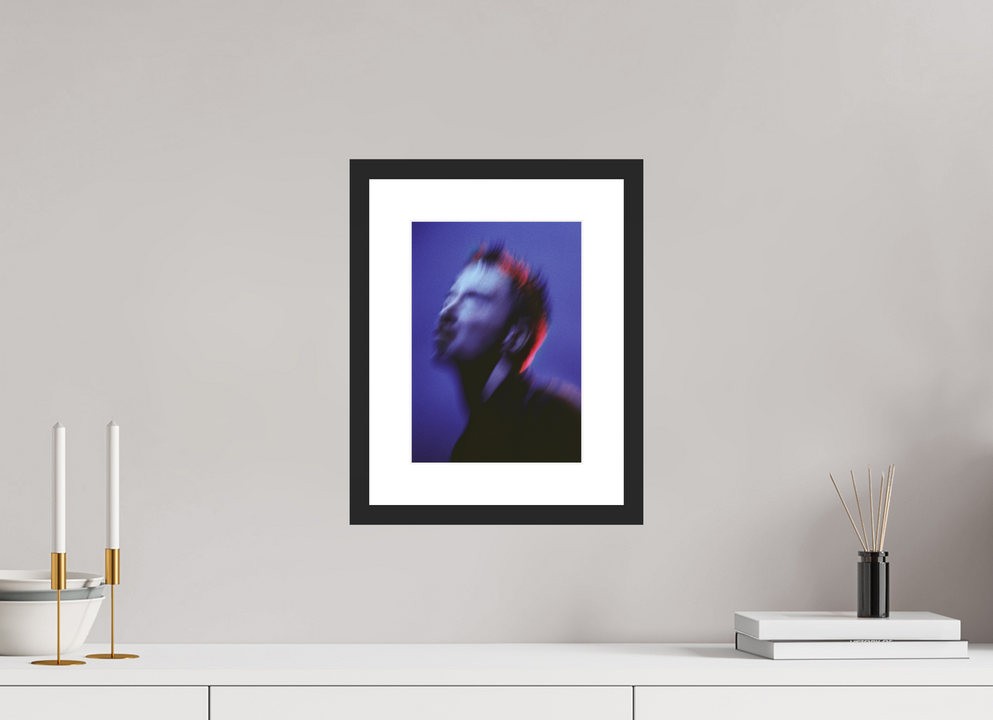 20 x 28 cm, Wood Frame with Passe-Partout | Black Matte Thom Yorke - Radiohead 01