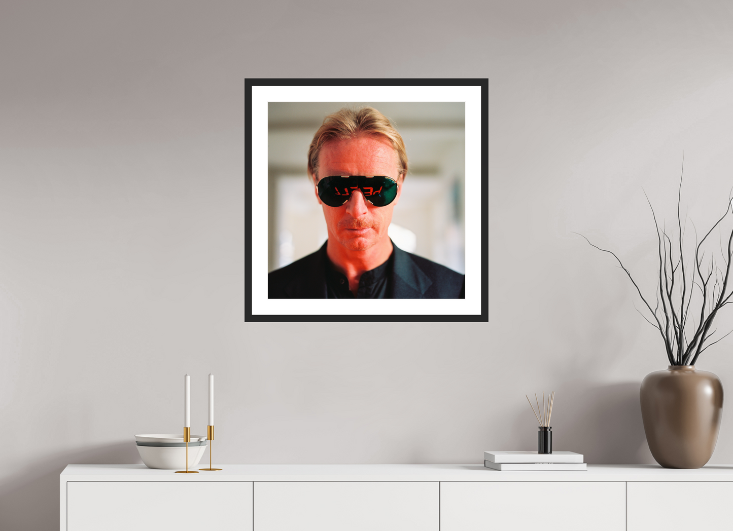 60 x 60 cm, Wood Frame with Passe-Partout | Black Matte DJ Hell 01