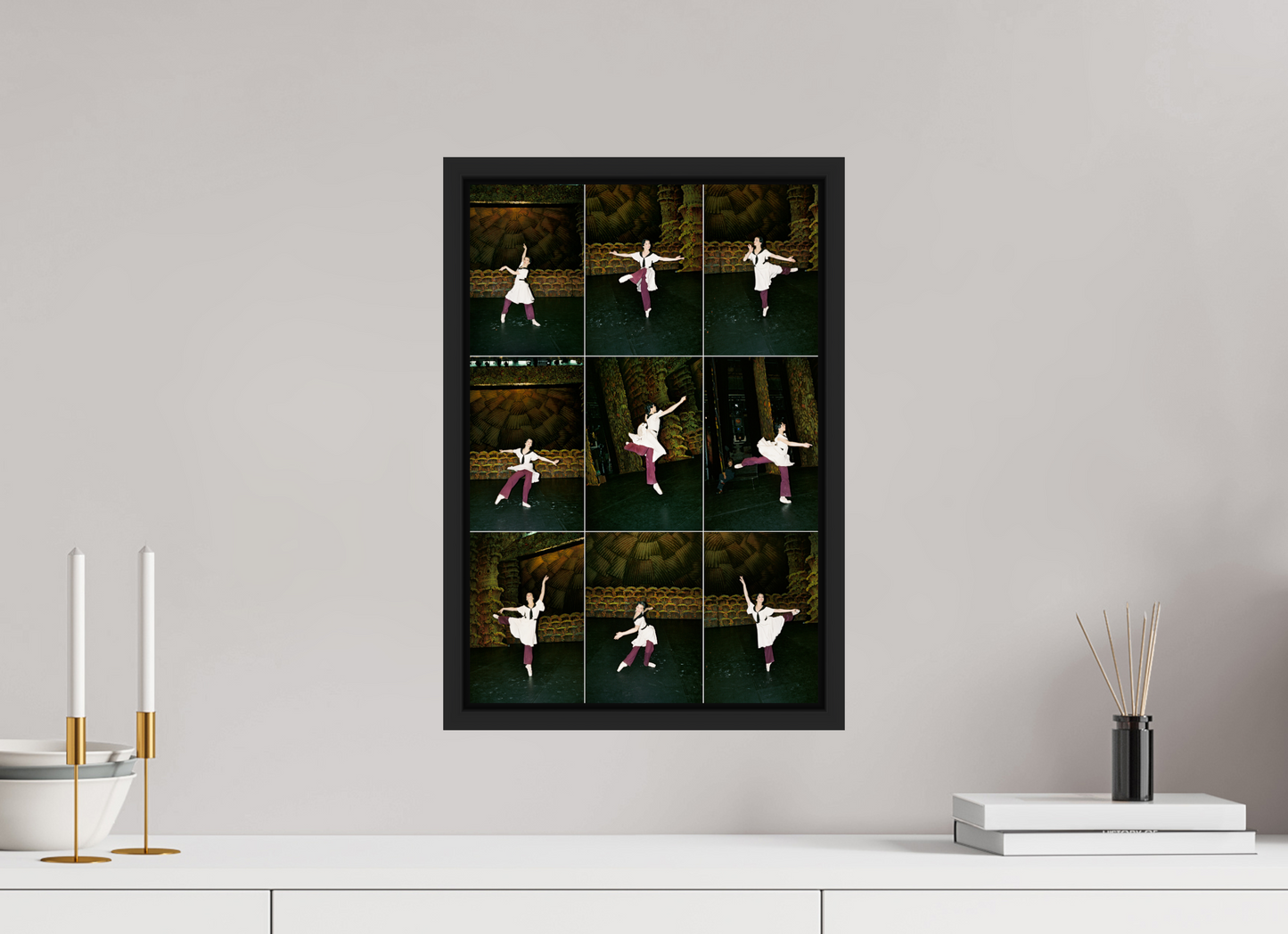 30 x 44,7 cm, Floater Frame | Black Matte Bolshoi Theatre - Prima Ballerina 02
