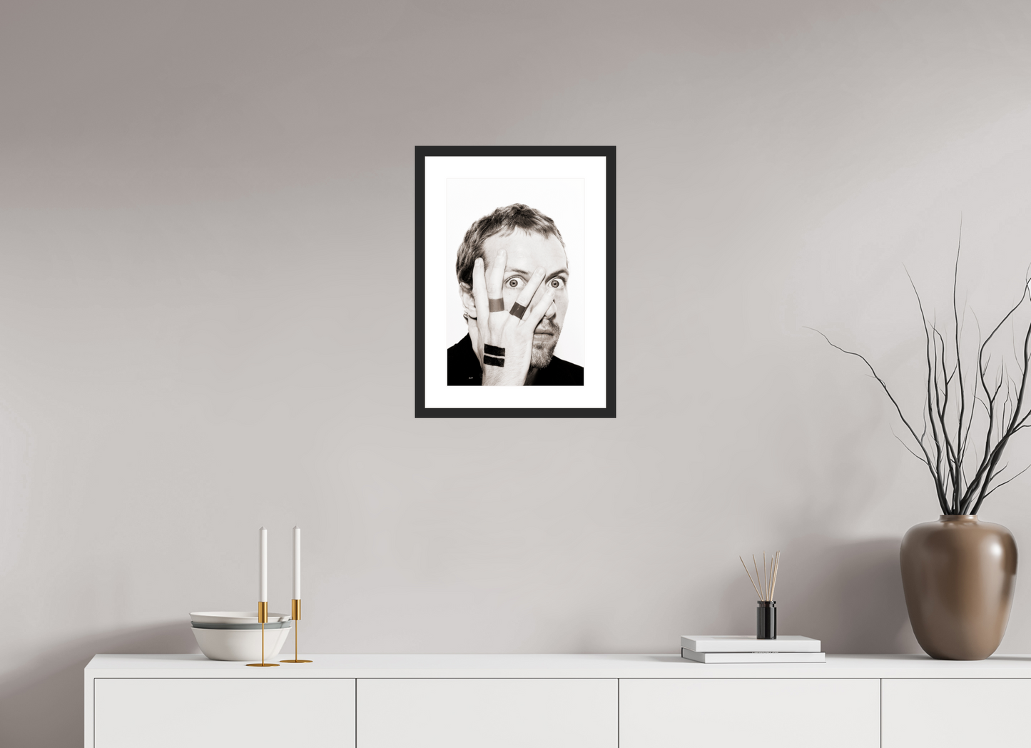 30 x 45 cm, Wood Frame with Passe-Partout | Black Matte Chris Martin - Coldplay 02