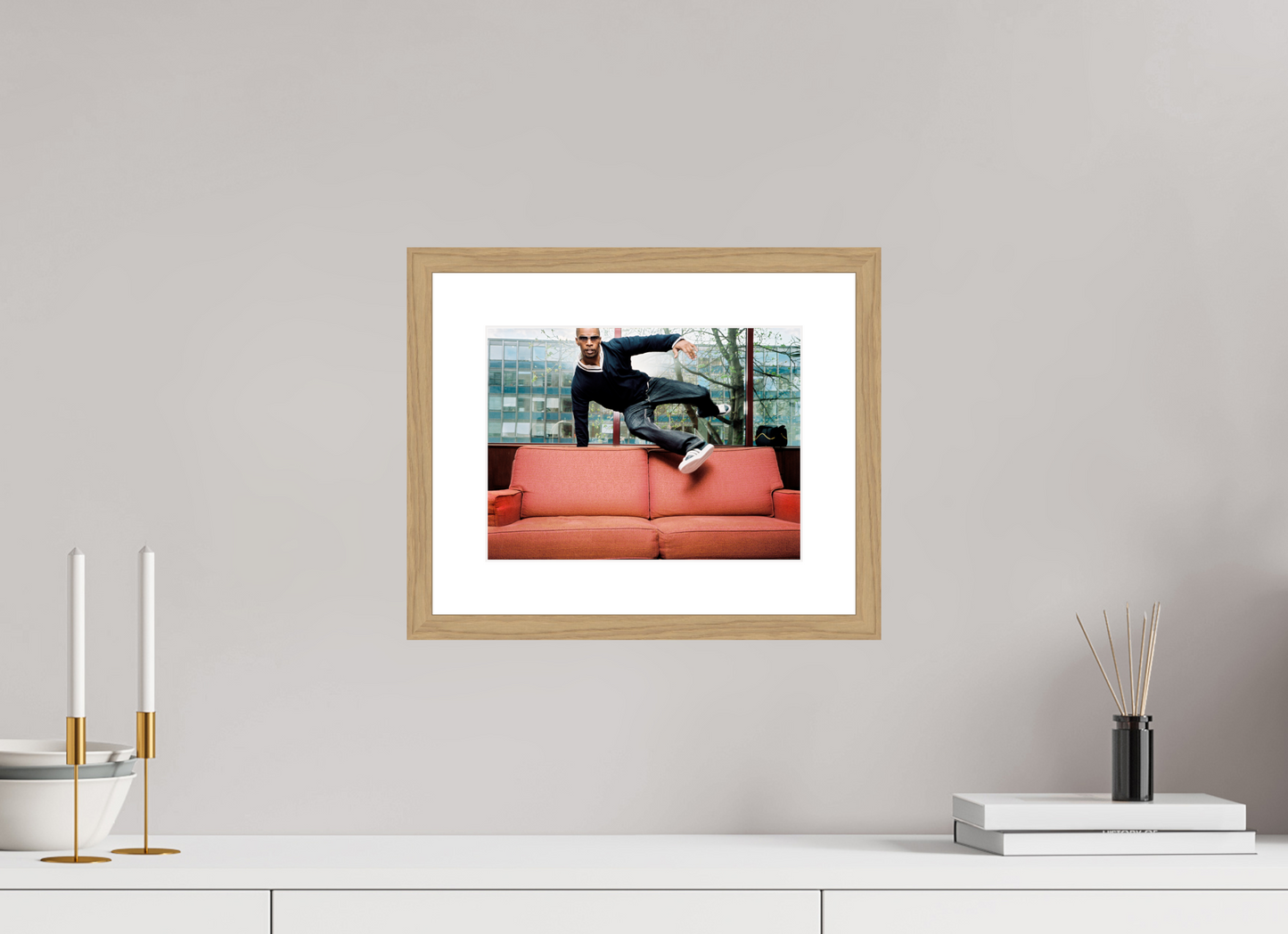 28 x 21 cm, Wood Frame with Passe-Partout | Oak Jamie Foxx 02