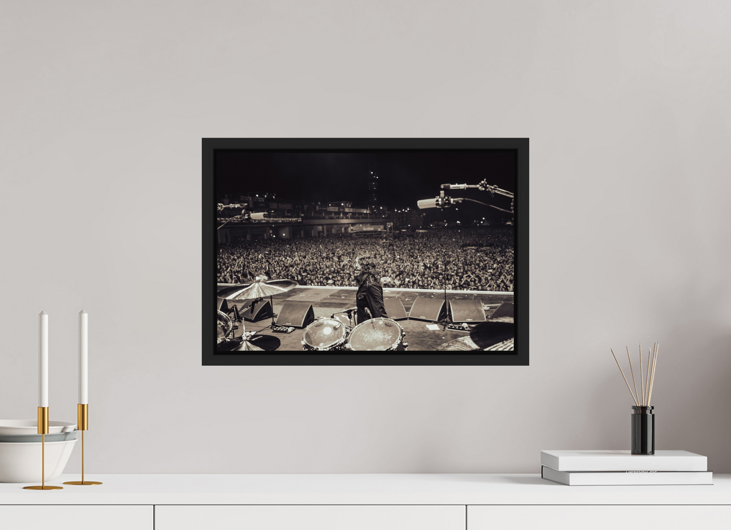 45 x 30 cm, Floater Frame | Black Matte Dave Grohl - Foo Fighters Live 09