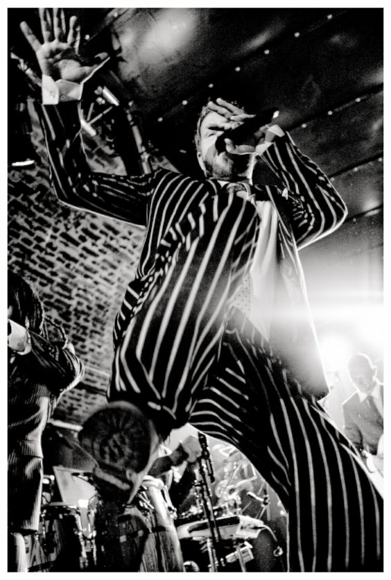 Main image Peter Fox - Seeed Live 01