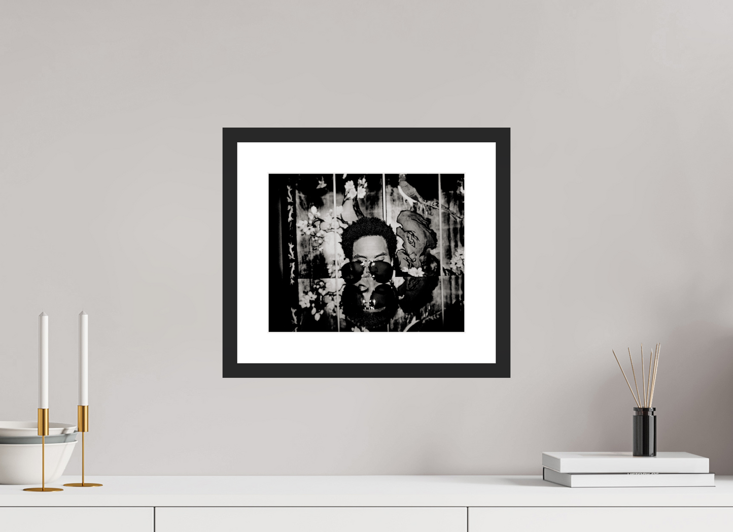 30,7 x 25 cm, Wood Frame with Passe-Partout | Black Matte Lenny Kravitz 04