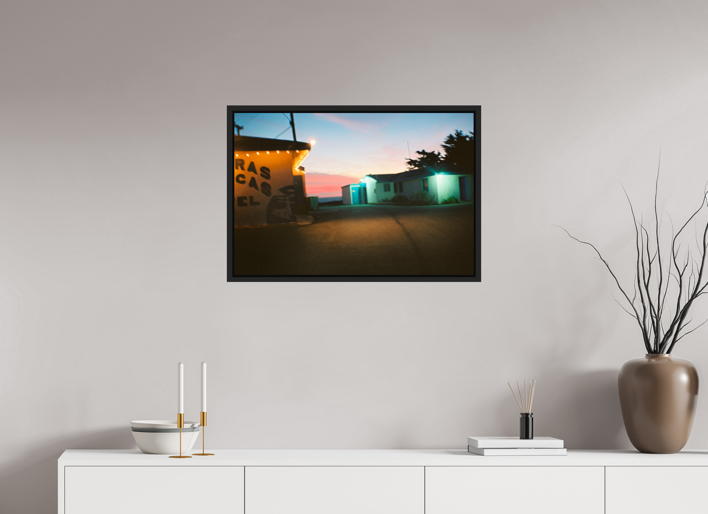 74 x 50 cm, Floater Frame | Black Matte USA - Agfa Clack 02