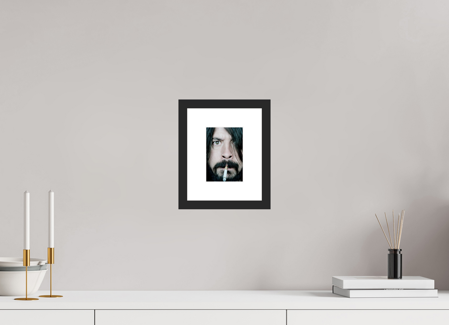 10 x 14,4 cm, Wood Frame with Passe-Partout | Black Matte Dave Grohl - Foo Fighters 01