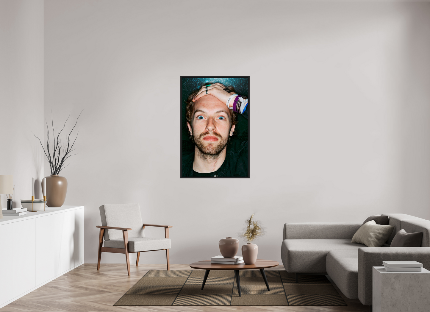 80 x 120 cm, Floater Frame | Black Matte Chris Martin - Coldplay 07