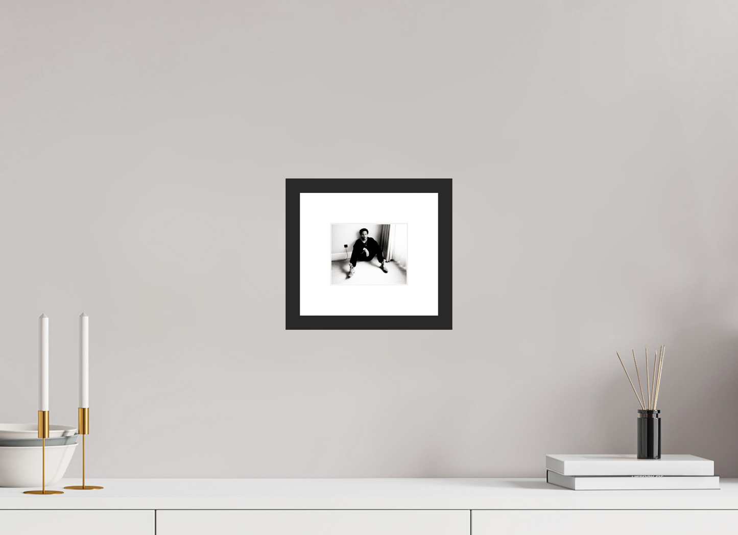 12,3 x 10 cm, Wood Frame with Passe-Partout | Black Matte Lenny Kravitz 08