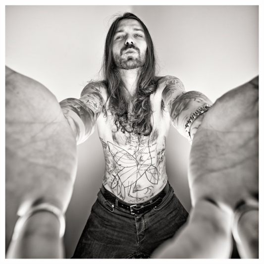 Main image Simon Neil - Biffy Clyro 02