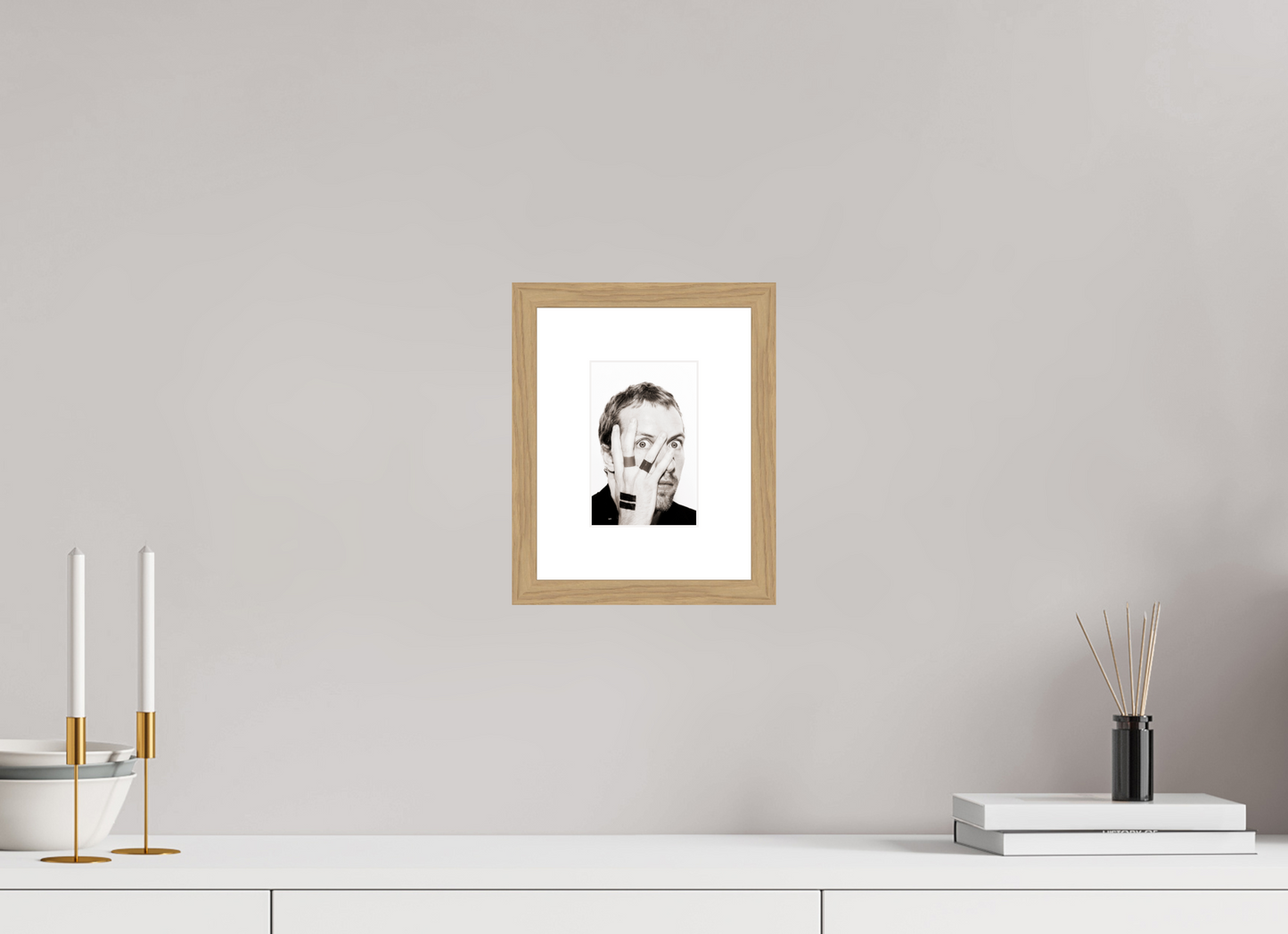 10 x 15 cm, Wood Frame with Passe-Partout | Oak Chris Martin - Coldplay 02