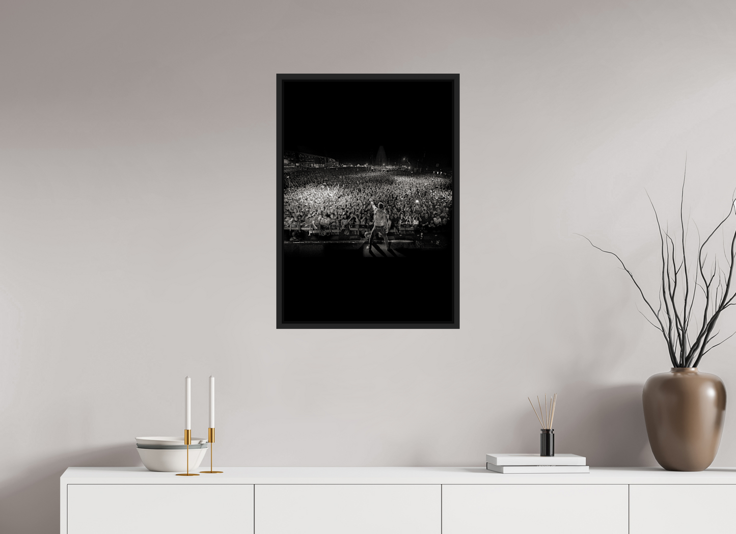 50 x 71,3 cm, Floater Frame | Black Matte Linkin Park Live 01
