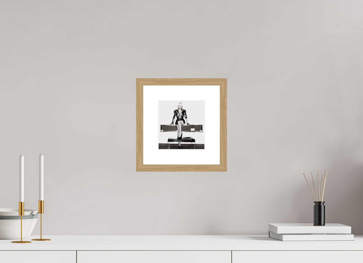 15 x 15,8 cm, Wood Frame with Passe-Partout | Oak Lady Gaga 06