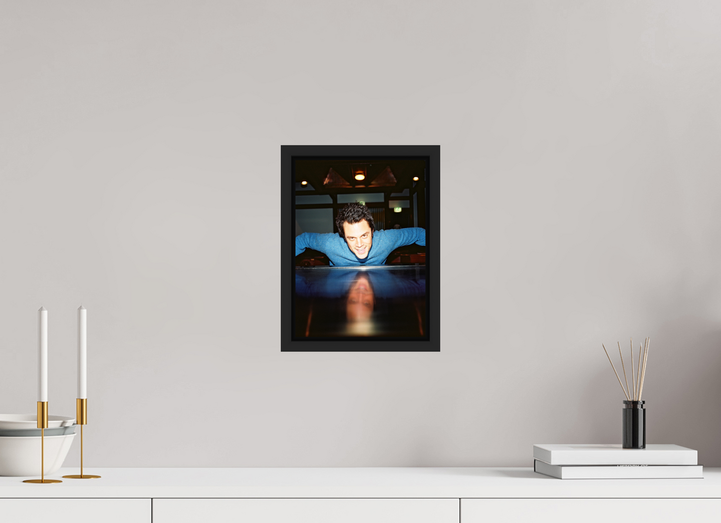 20 x 27,2 cm, Floater Frame | Black Matte Johnny Knoxville - Jackass 04