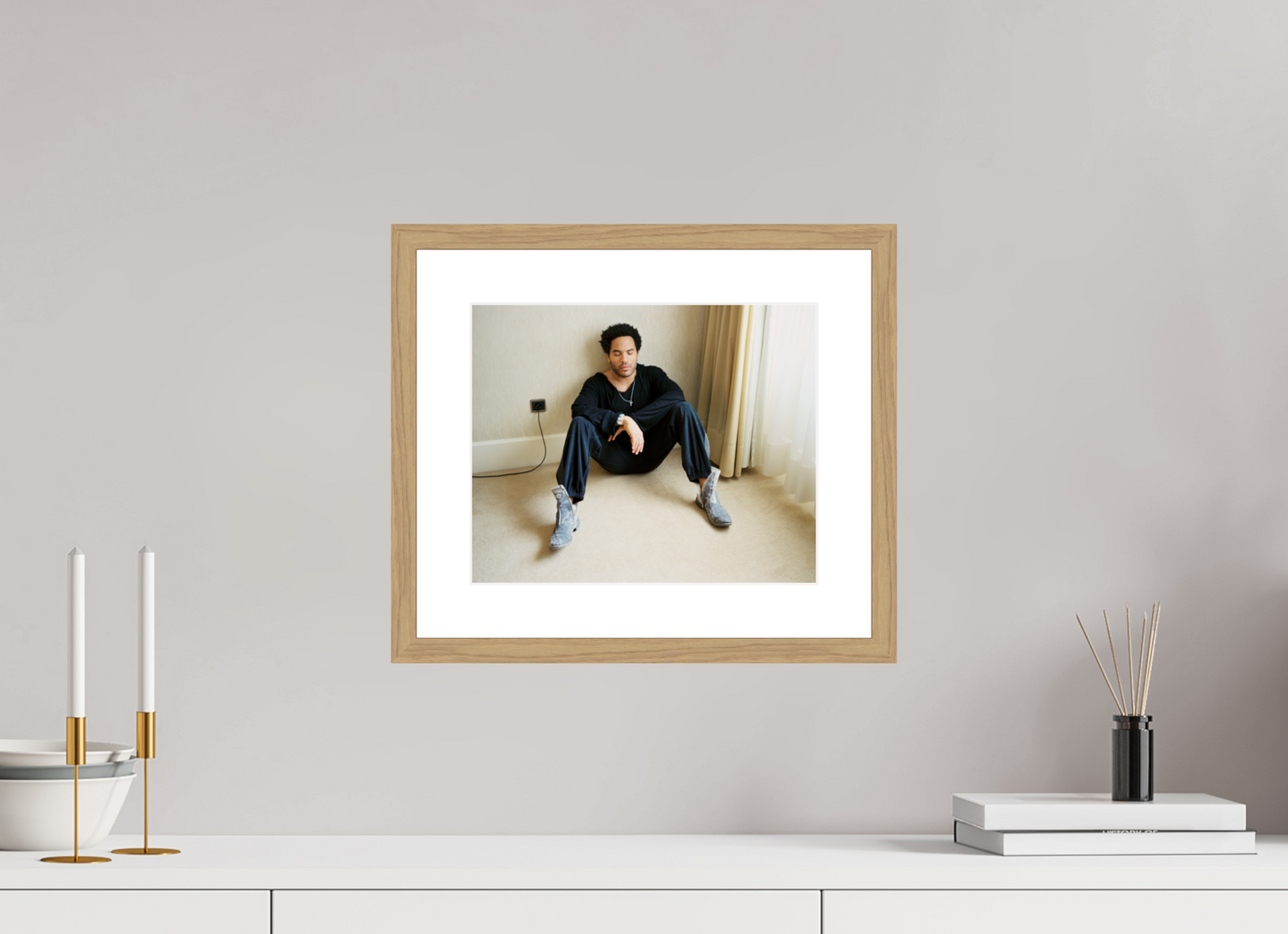 30,7 x 25 cm, Wood Frame with Passe-Partout | Oak Lenny Kravitz 06