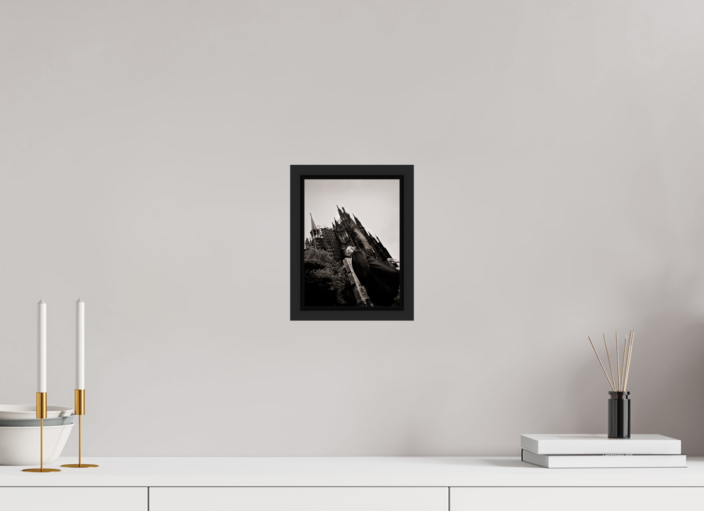 15 x 20 cm, Floater Frame | Black Matte Klaus Maria Brandauer 01