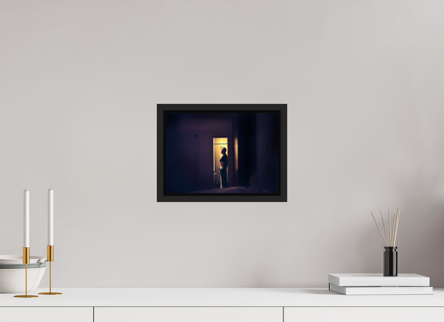 28 x 20 cm, Floater Frame | Black Matte Tricky 02
