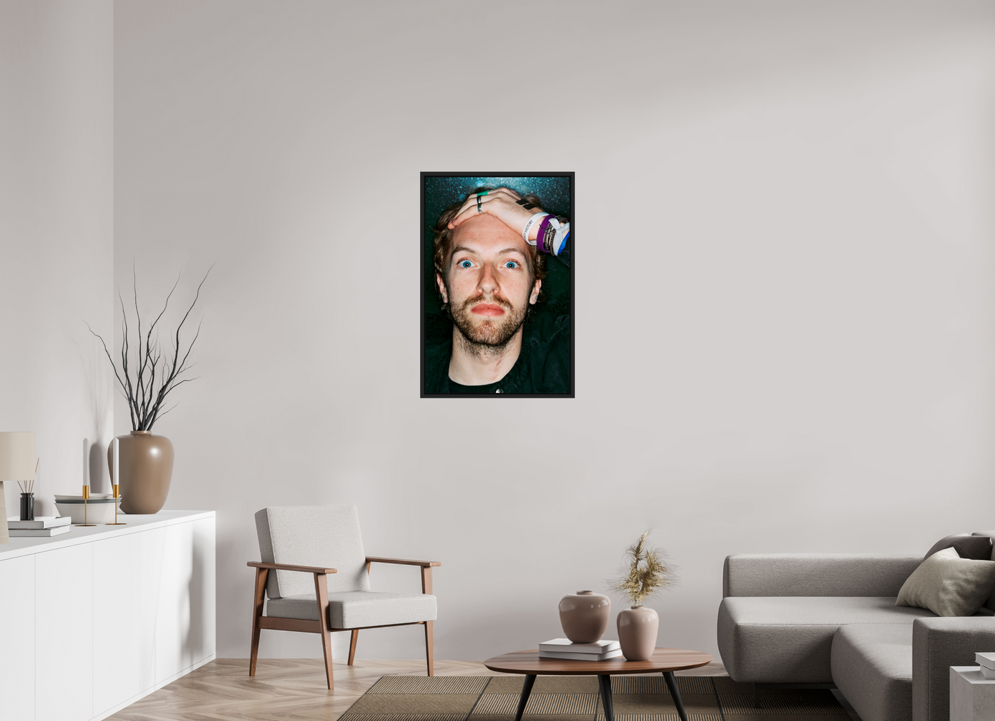 60 x 90 cm, Floater Frame | Black Matte Chris Martin - Coldplay 07