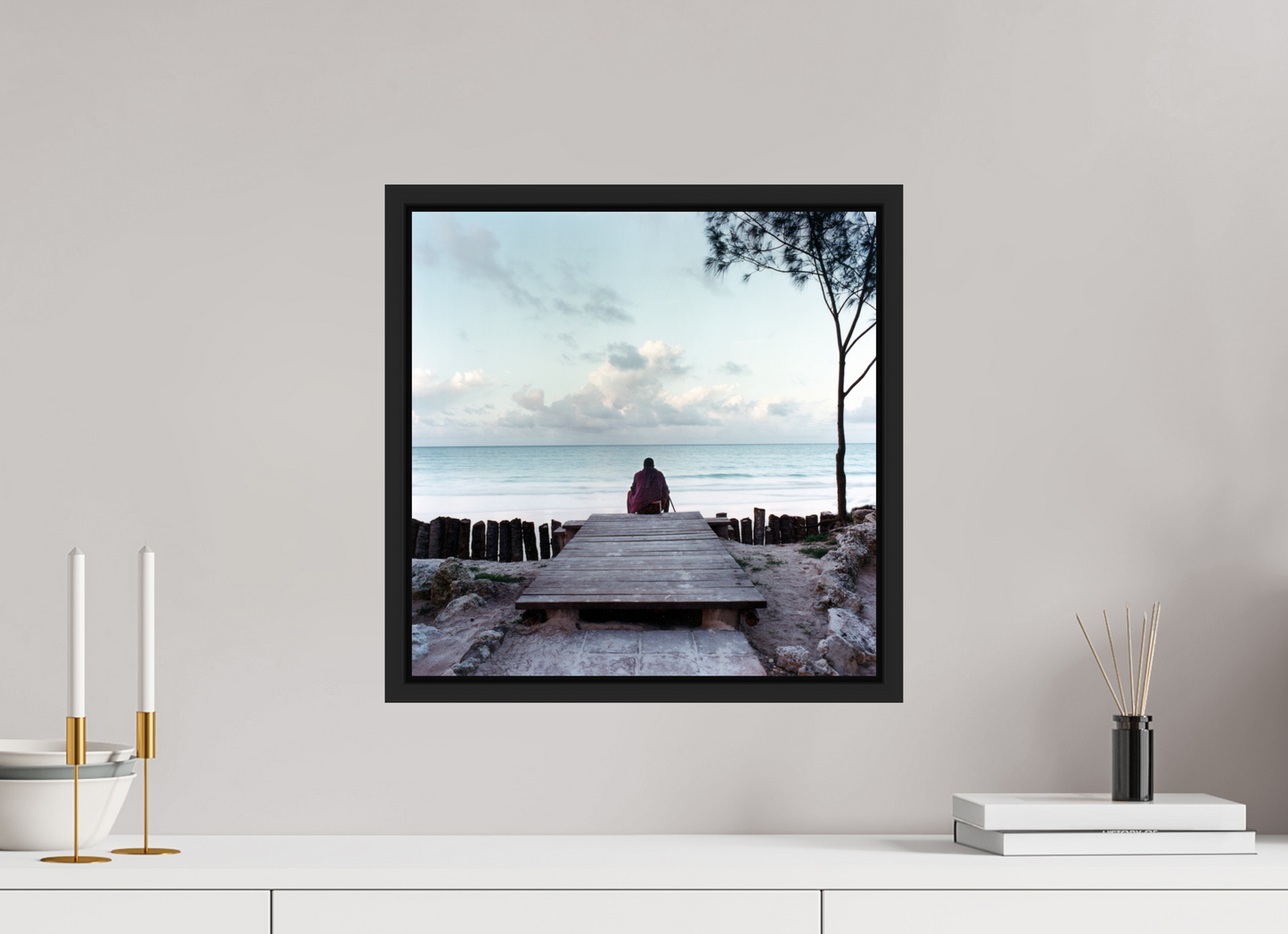 40 x 40 cm, Floater Frame | Black Matte Massai - Zanzibar, Tansania 01