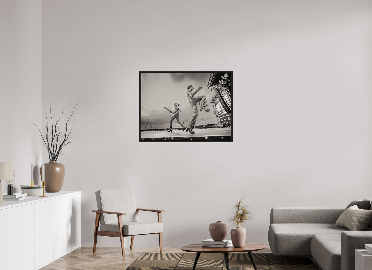 100 x 75 cm, Floater Frame | Black Matte Måneskin Live 01