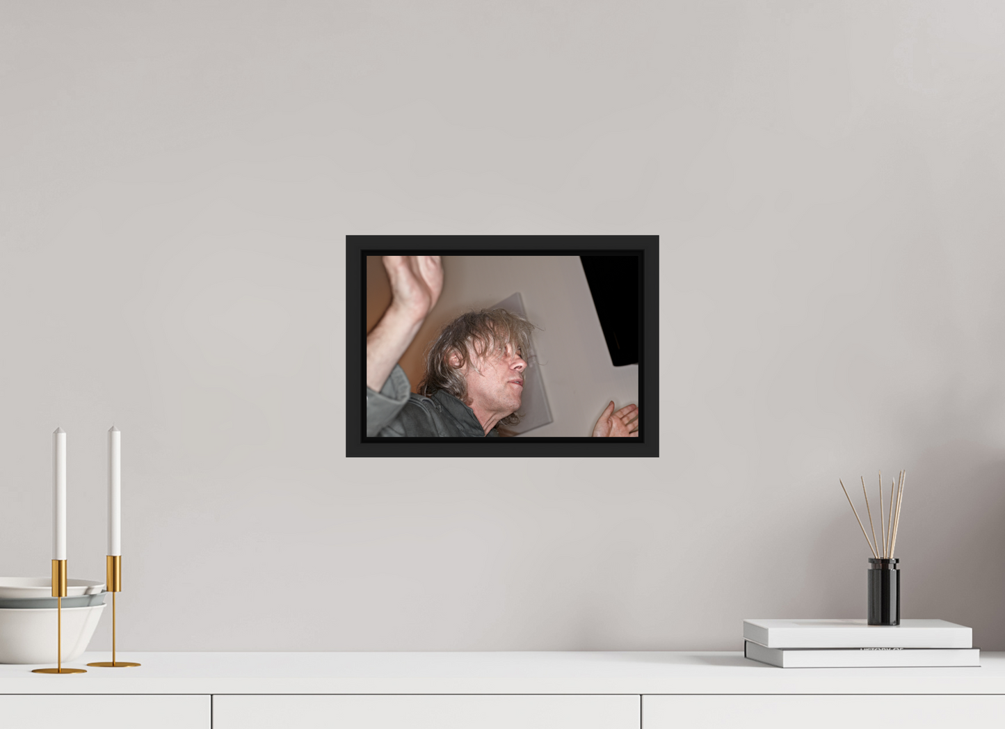 30 x 20 cm, Floater Frame | Black Matte Bob Geldof 07