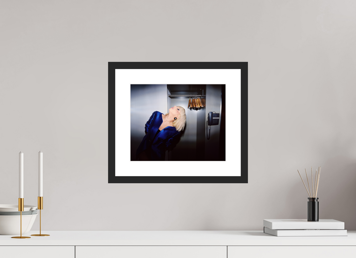 30,7 x 25 cm, Wood Frame with Passe-Partout | Black Matte Lady Gaga 03