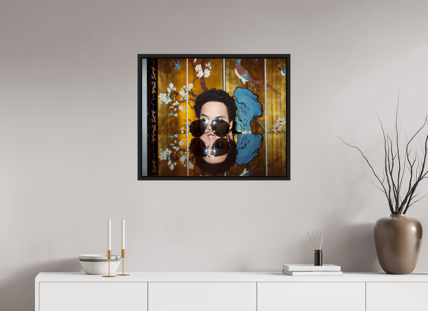 73,6 x 60 cm, Floater Frame | Black Matte Lenny Kravitz 05