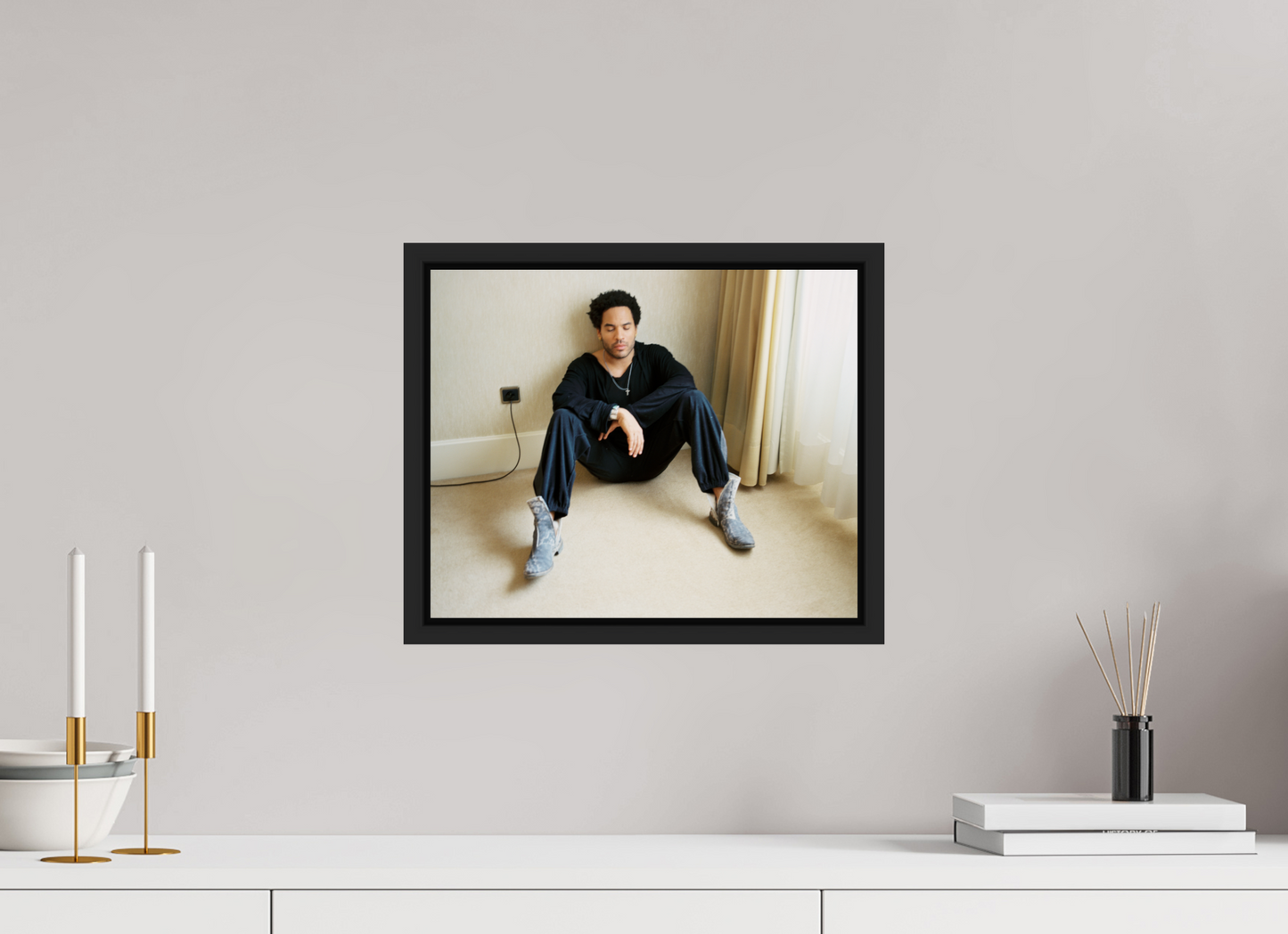 36,8 x 30 cm, Floater Frame | Black Matte Lenny Kravitz 06