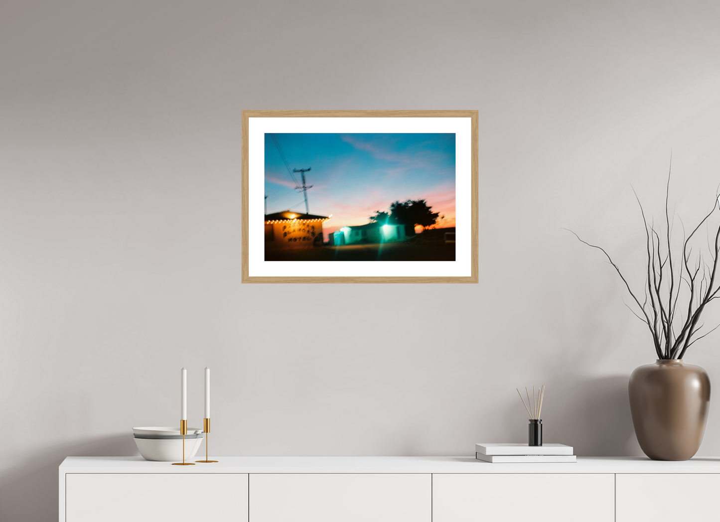 59,2 x 40 cm, Wood Frame with Passe-Partout | Oak USA - Agfa Clack 03