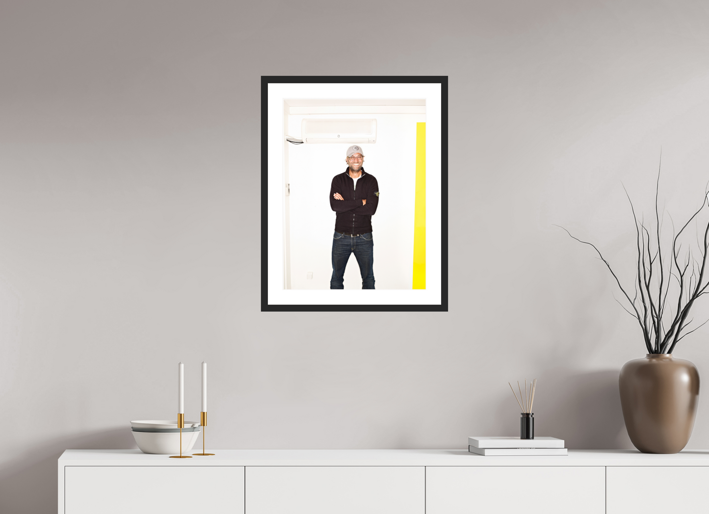 45 x 60 cm, Wood Frame with Passe-Partout | Black Matte Jürgen Klopp 02