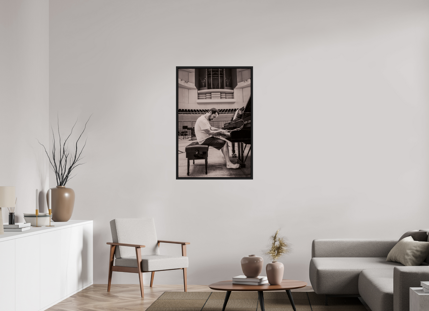 70 x 105 cm, Floater Frame | Black Matte Igor Levit 01
