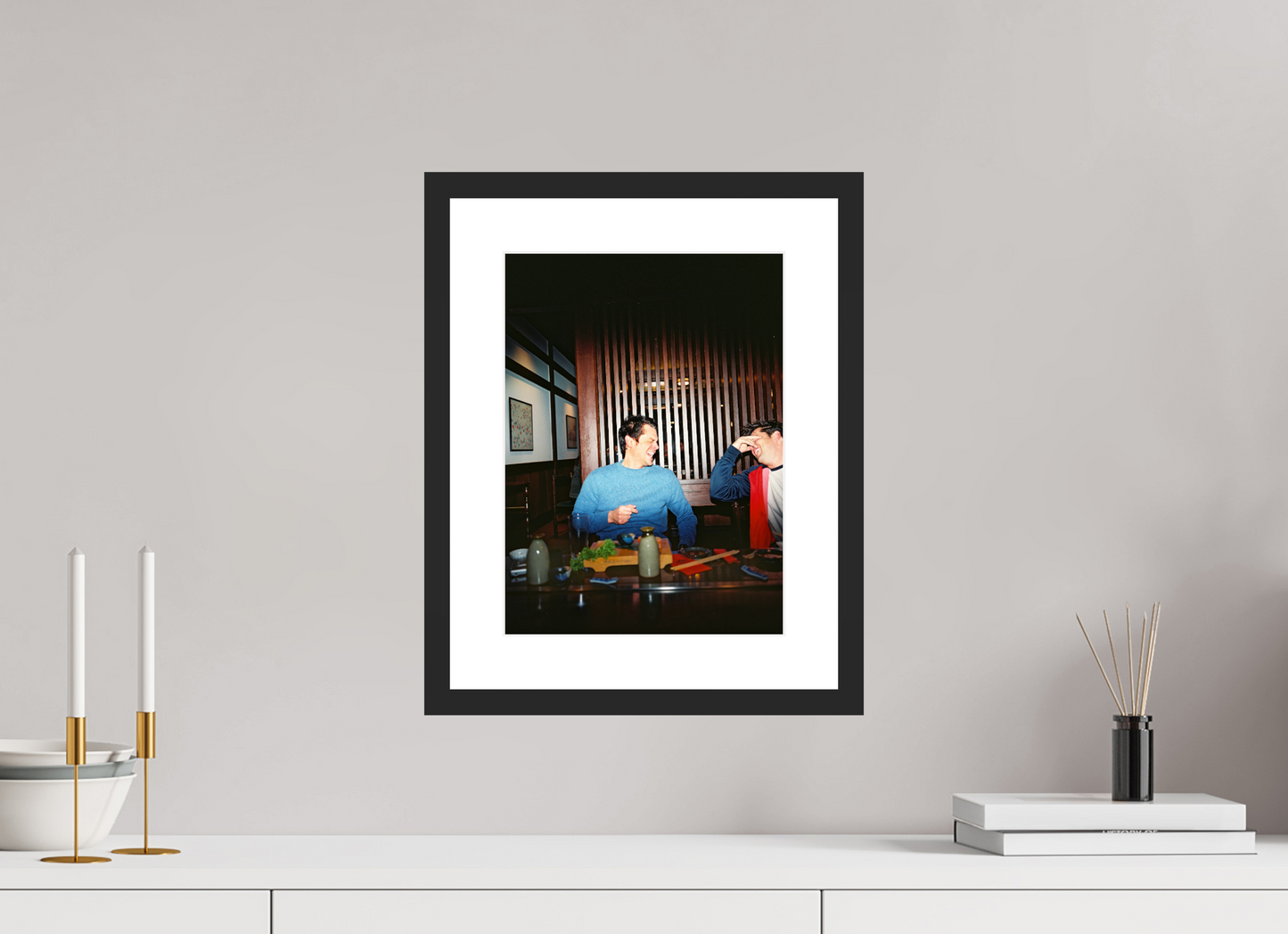 25 x 33,9 cm, Wood Frame with Passe-Partout | Black Matte Johnny Knoxville - Jackass 05